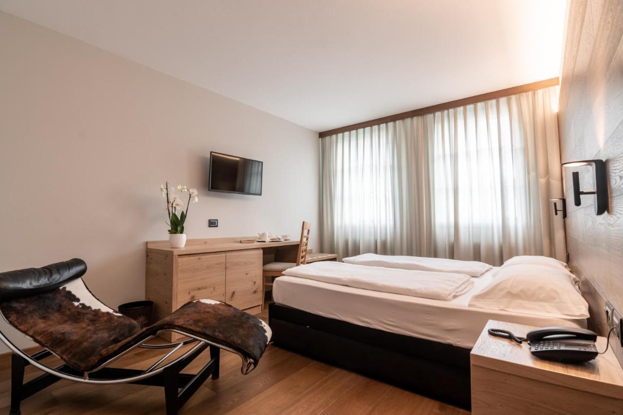 Hotel Sole Malè Esterno foto