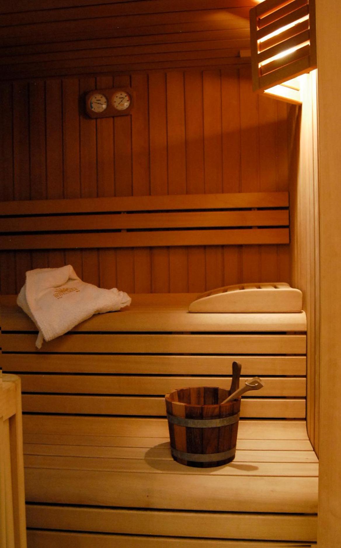 Hotel Sole Malè Esterno foto